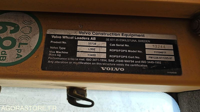 Lader CHARGEUR SUR PNEUS VOLVO L50E - L50EV71644 - 2006 / 4658 HEURES