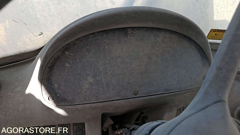 Lader CHARGEUR SUR PNEUS VOLVO L50E - L50EV71644 - 2006 / 4658 HEURES