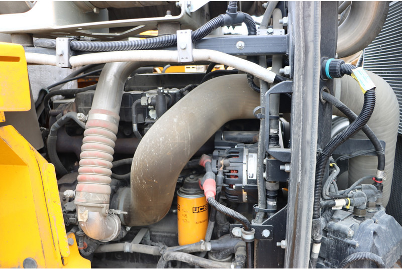 Lader JCB 427 HT T4F