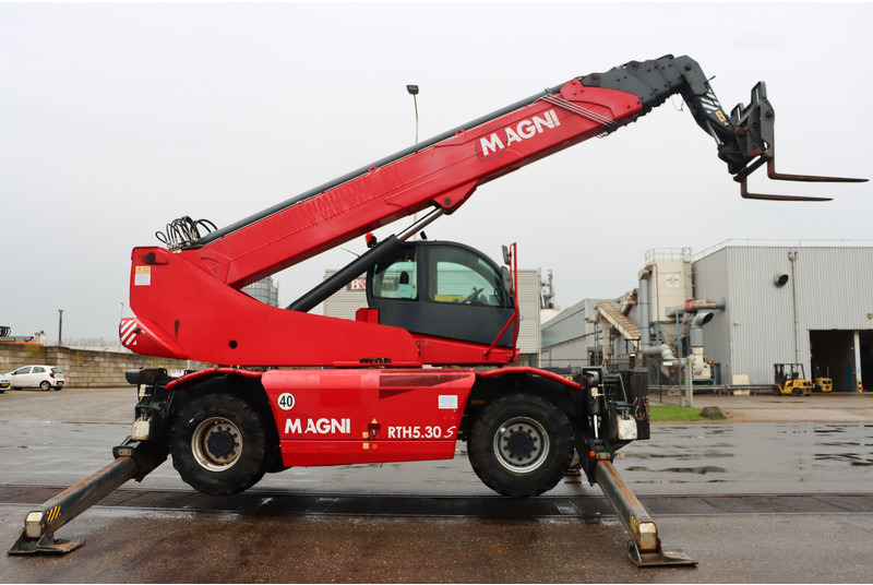 Lader MAGNI RTH5.30S