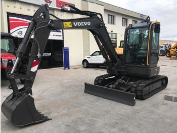 Minigraafmachine VOLVO ECR58D for rent