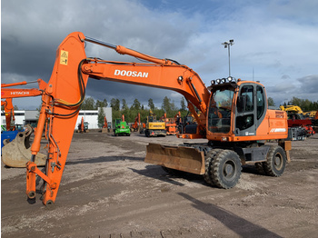 Mobiele graafmachine Doosan DX170W