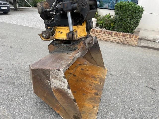 Mobiele graafmachine Hitachi ZX140W-5B