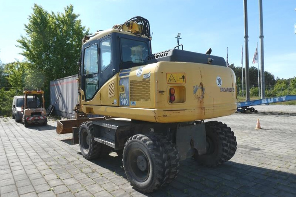 Mobiele graafmachine KOMATSU HANOMAG Mobilbagger PW140-7 Mobilbagger