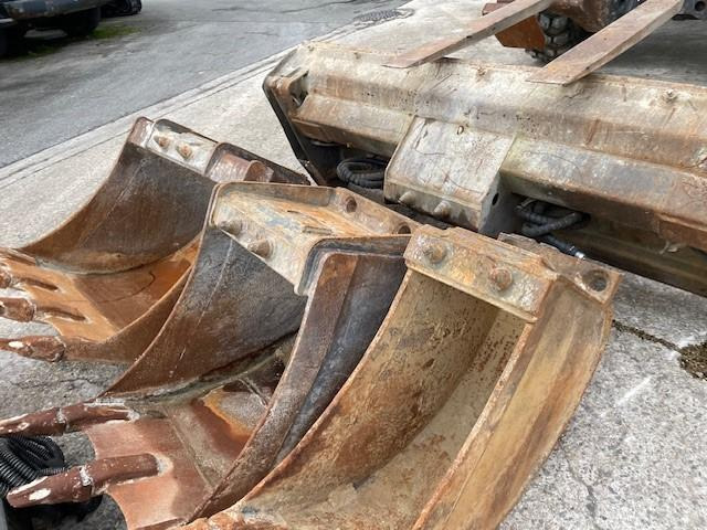 Mobiele graafmachine Mecalac 12 MTX