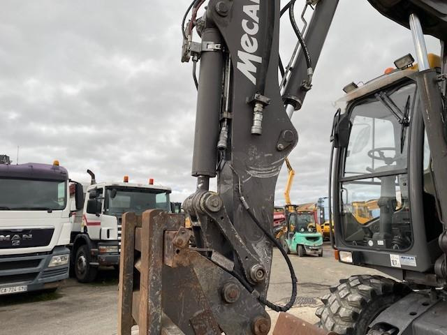 Mobiele graafmachine Mecalac 12 MTX