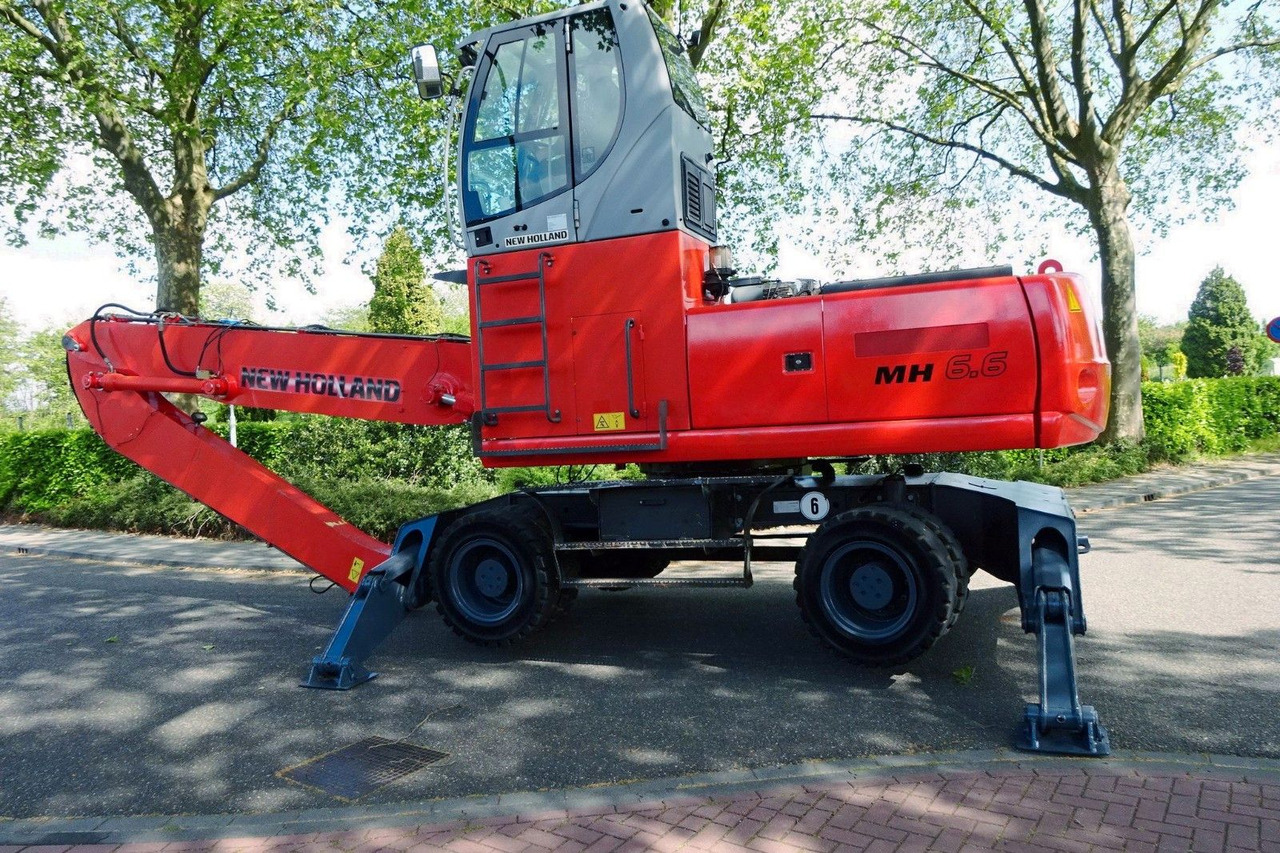 Mobiele graafmachine New Holland MH 6.6 Umschlagbagger