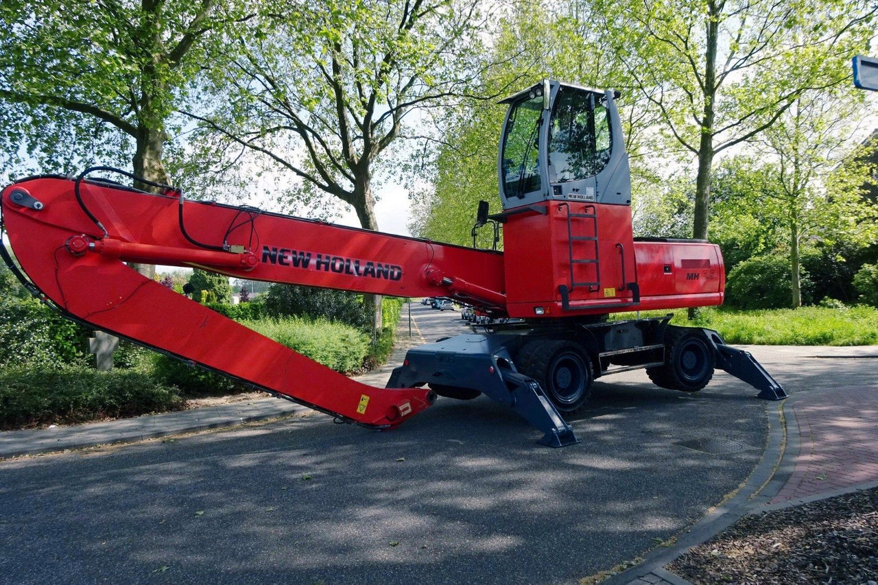 Mobiele graafmachine New Holland MH 6.6 Umschlagbagger