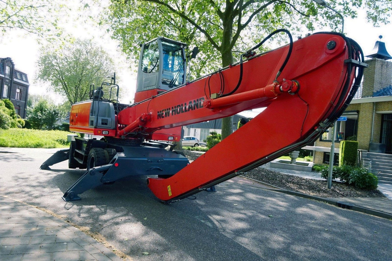 Mobiele graafmachine New Holland MH 6.6 Umschlagbagger