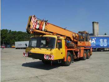 Tatra 815 AD28 6x6 - Mobiele kraan