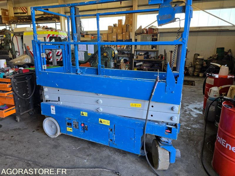Bouwmachine Nacelle Genie GS2032 2012 584h