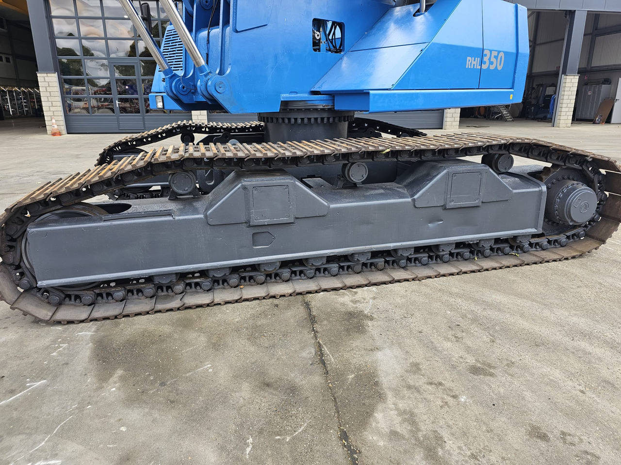 Overslagkraan Fuchs RHL 350 Materialhandler  With Adjustable Tracks