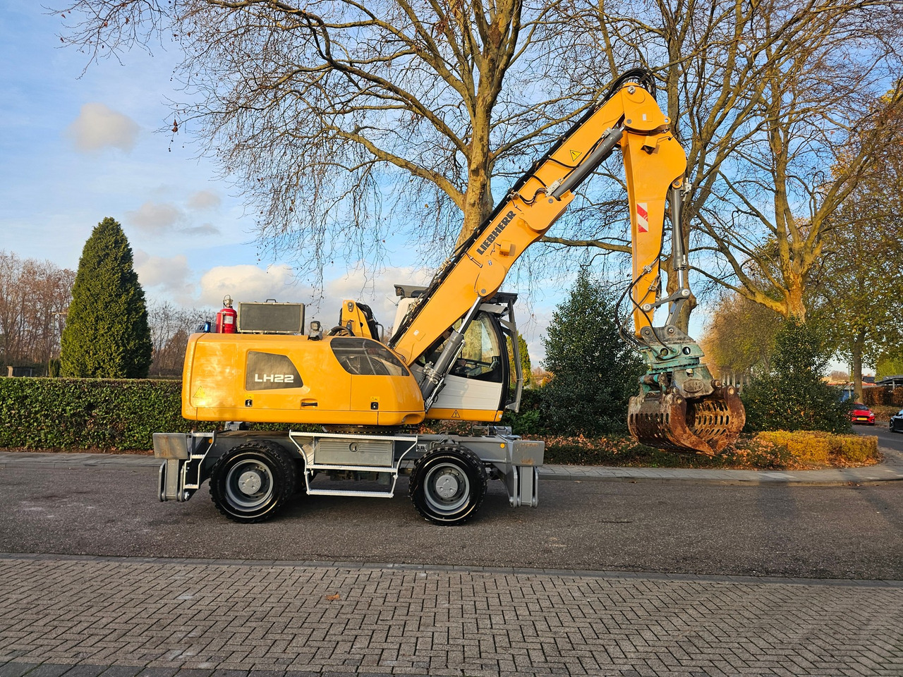 Overslagkraan Liebherr LH 22M Litronic