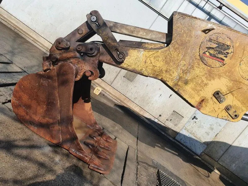 Rupsgraafmachine Caterpillar 3 Stück! 328D TUNNELBAG Tiefl. Schild Ripper 328D TUNNELBAG Tiefl. Schild Ripper
