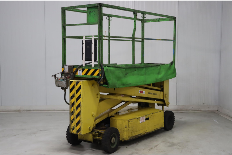 Schaarlift Iteco PA60
