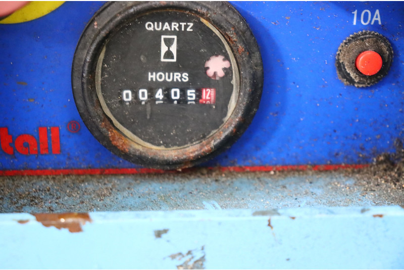 Schaarlift Mantall XE140W