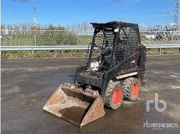 BOBCAT 463 - schranklader