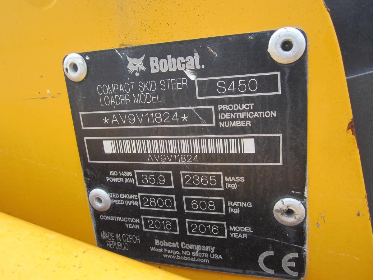 Schranklader Bobcat S450