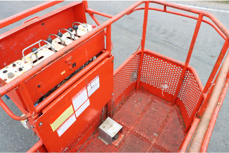 Telescoophoogwerker Aichi SR210