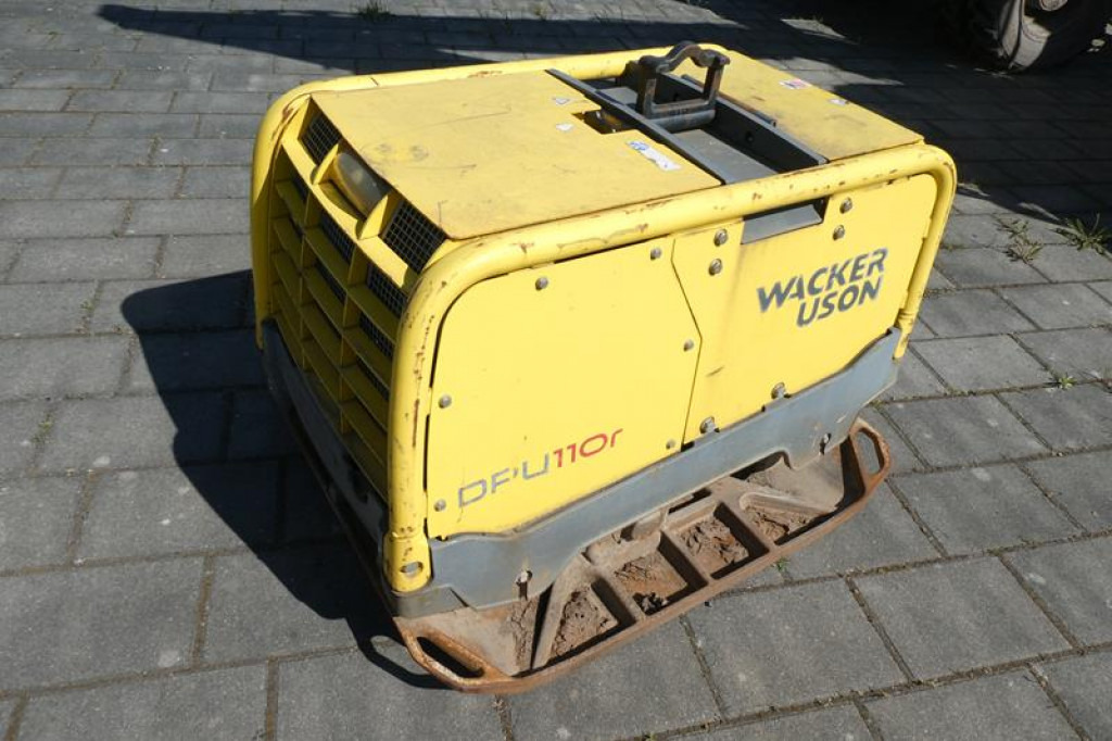 Trilplaat Wacker Neuson SE Rüttelplatte DPU 110rLem970 Baumaschine inkl. Fernbedienung