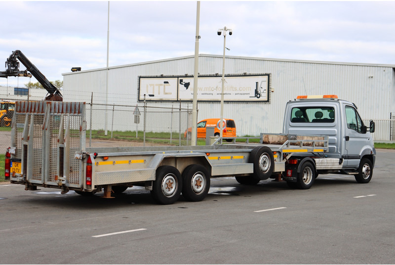 Bouwmachine VELDHUIZEN B/E Combination