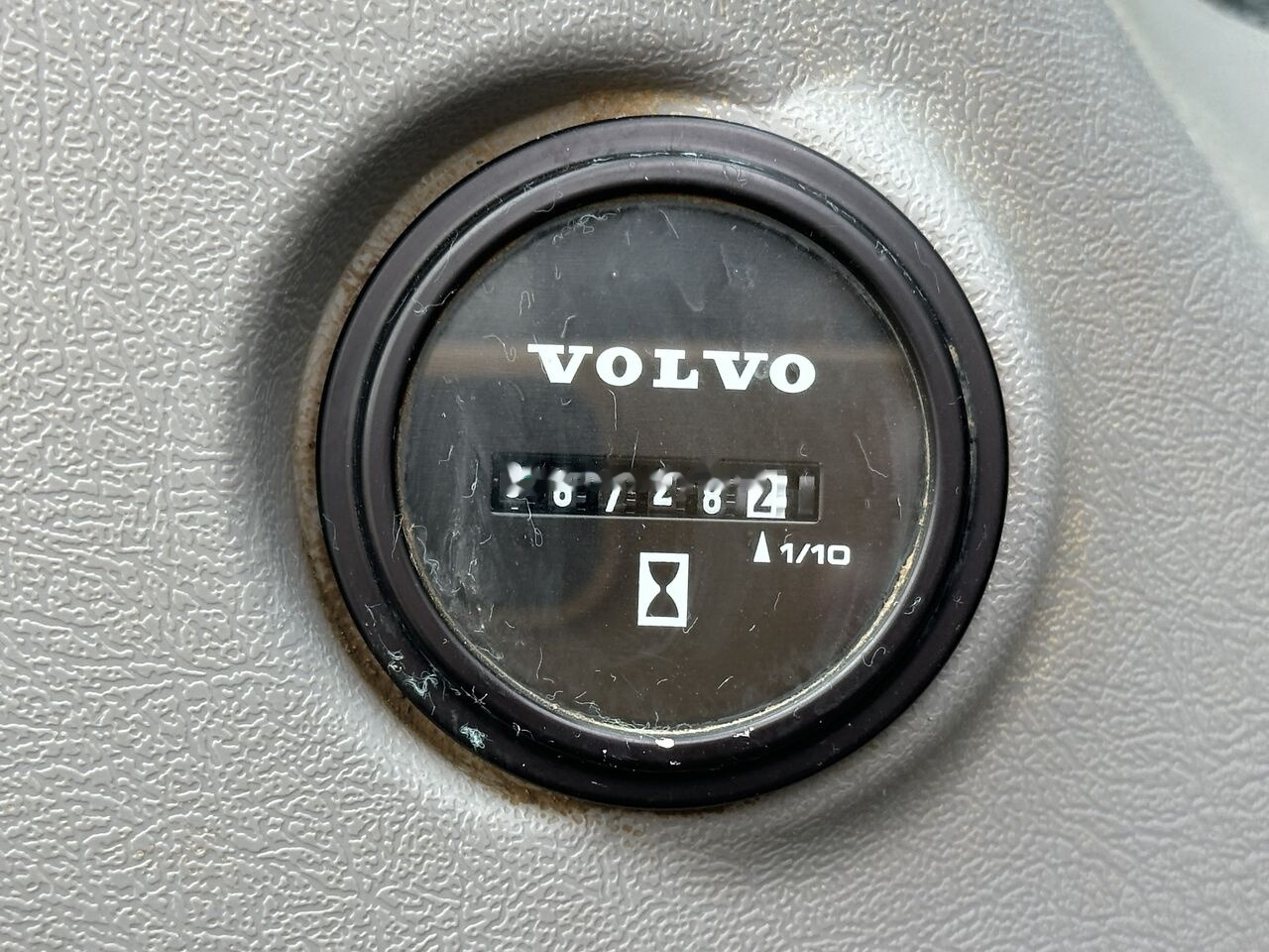 Rupsgraafmachine Volvo EC 220 EL: afbeelding 25