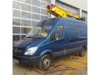 Vrachtwagen hoogwerker Mercedes Sprinter