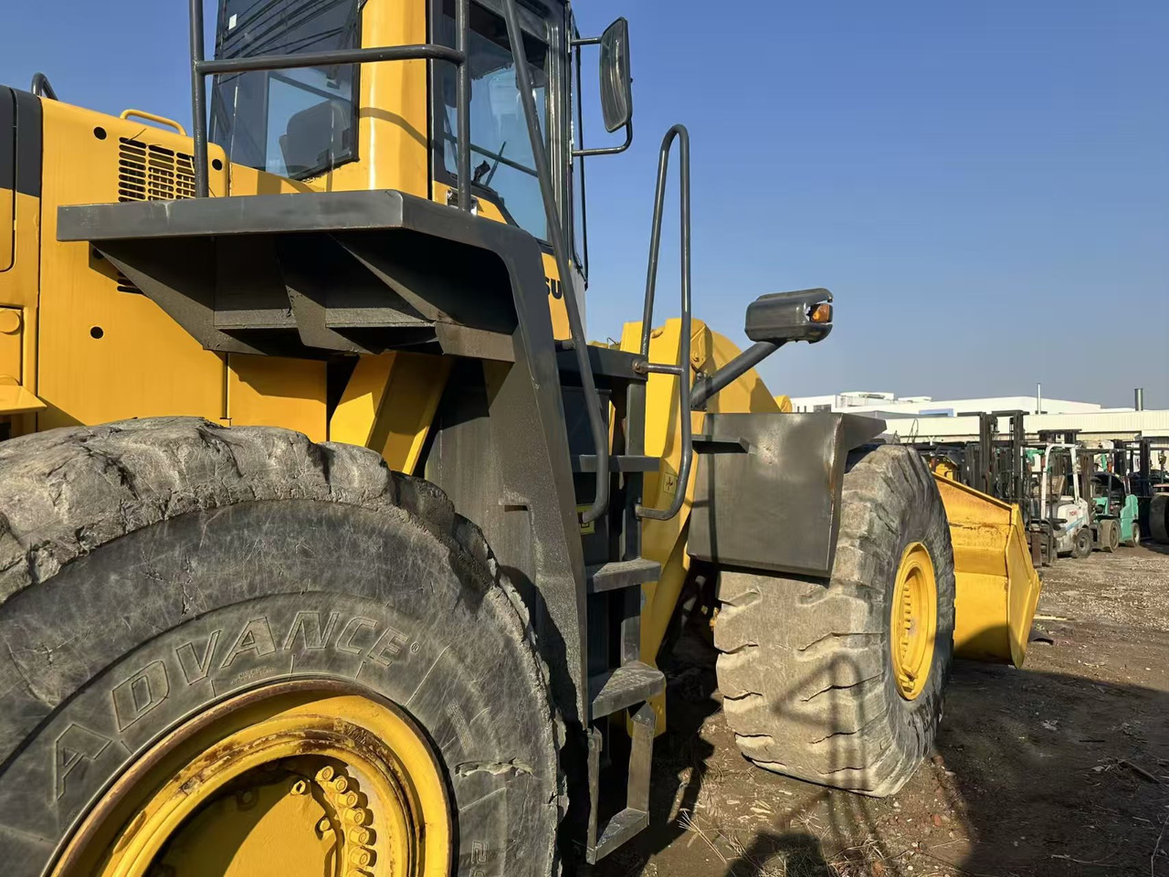 Wiellader 105L