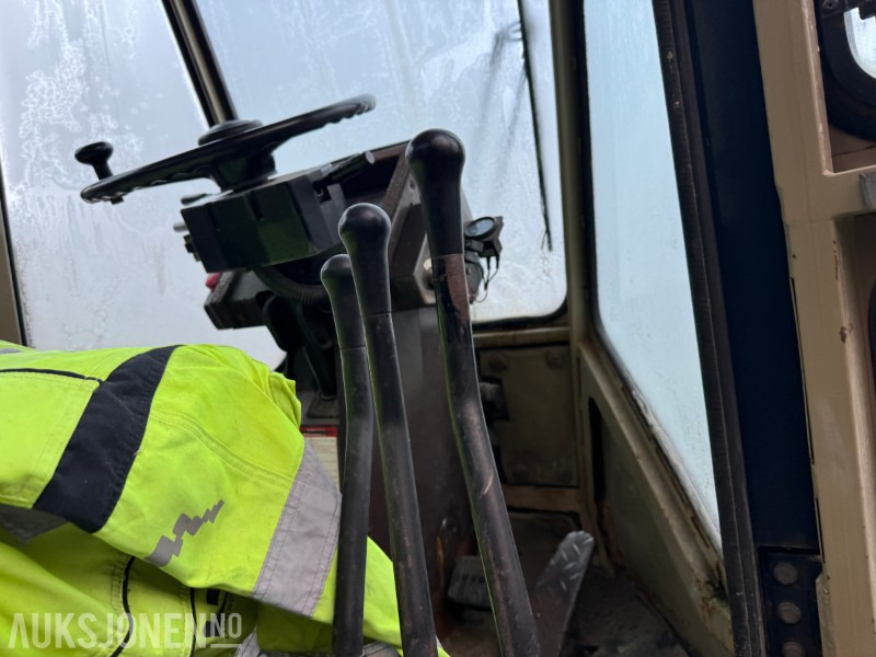 Wiellader 1980 Komatsu WA200 Hjullaster