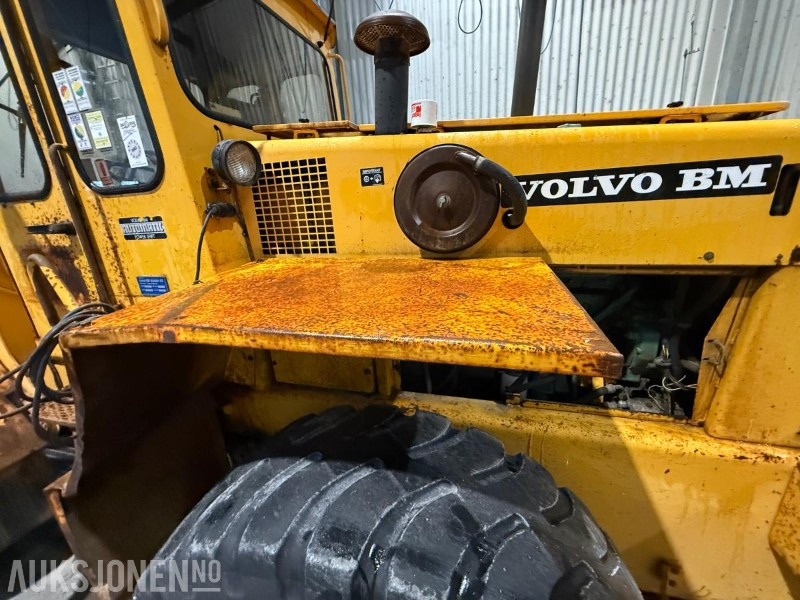 Wiellader 1986 Volvo L90 Hjullaster med skuffe