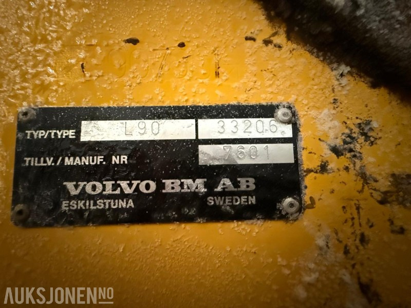 Wiellader 1986 Volvo L90 Hjullaster med skuffe