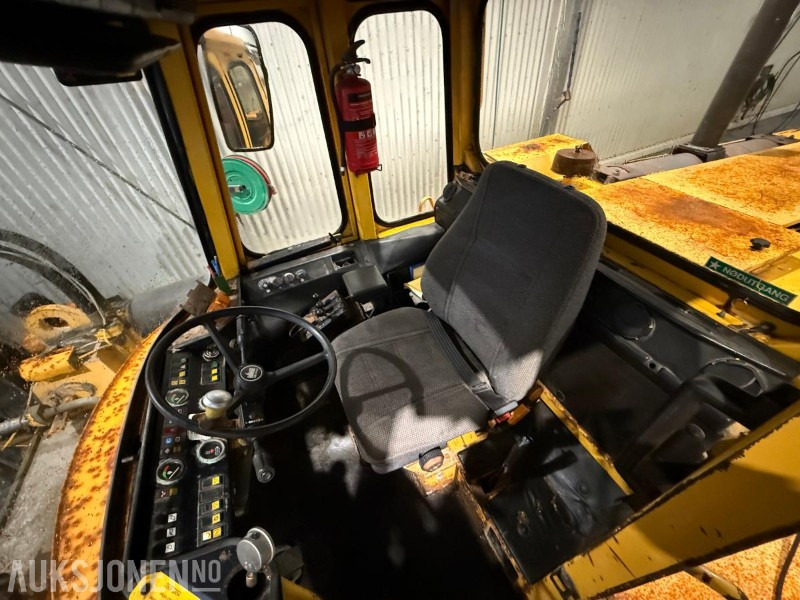 Wiellader 1986 Volvo L90 Hjullaster med skuffe