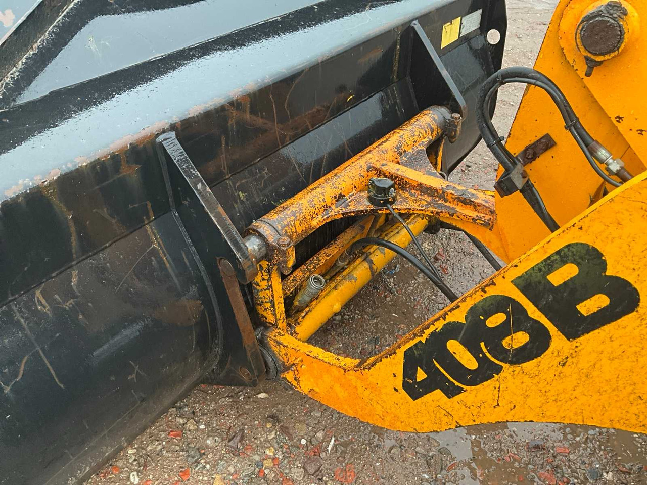 Wiellader 1997 JCB 408 B SHOVEL
