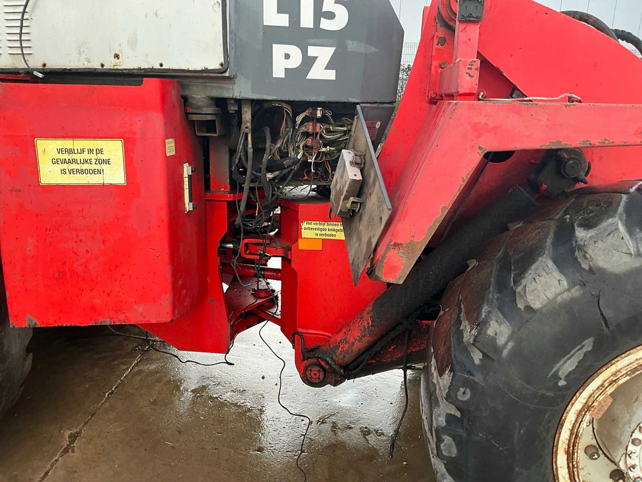 Wiellader 1997 O&K L15PZ WHEEL LOADER