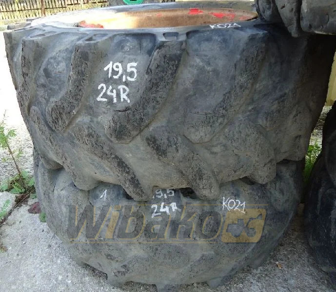 Wiellader 19.5/24 10/28/25