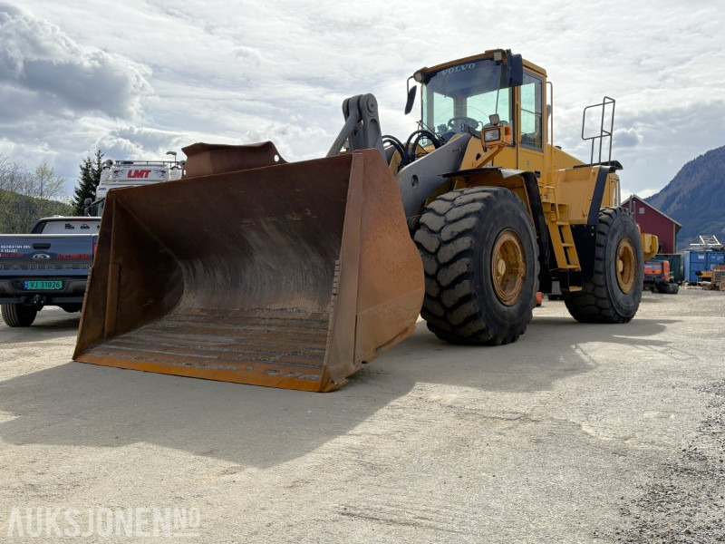 Wiellader 2002 Volvo L150E - 15 177 motortimer - leveres med ny sertifisering