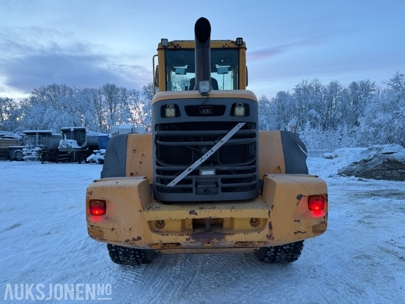 Wiellader 2004 Volvo L90E - Sentralsmøring - Ny motor