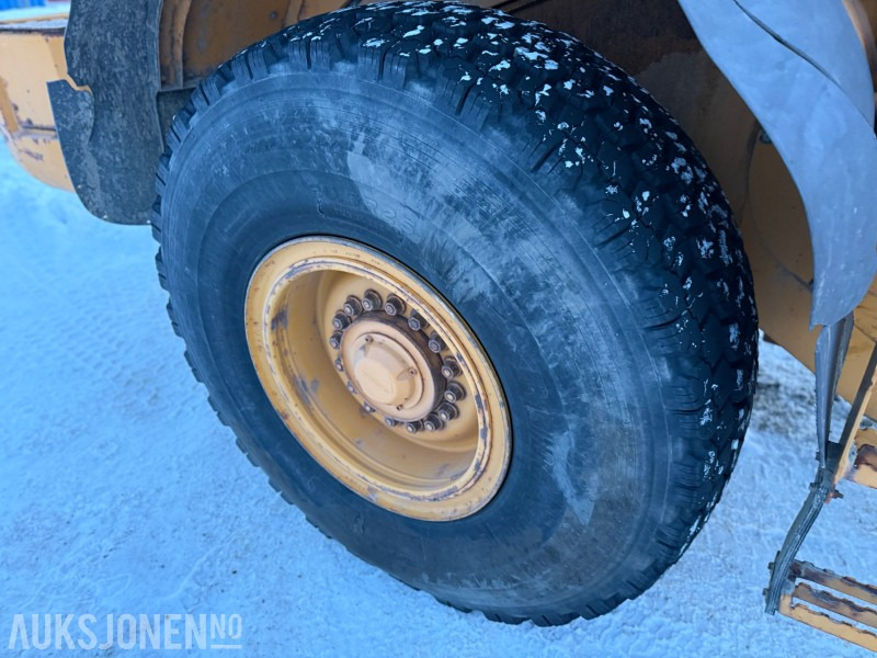 Wiellader 2004 Volvo L90E - Sentralsmøring - Ny motor