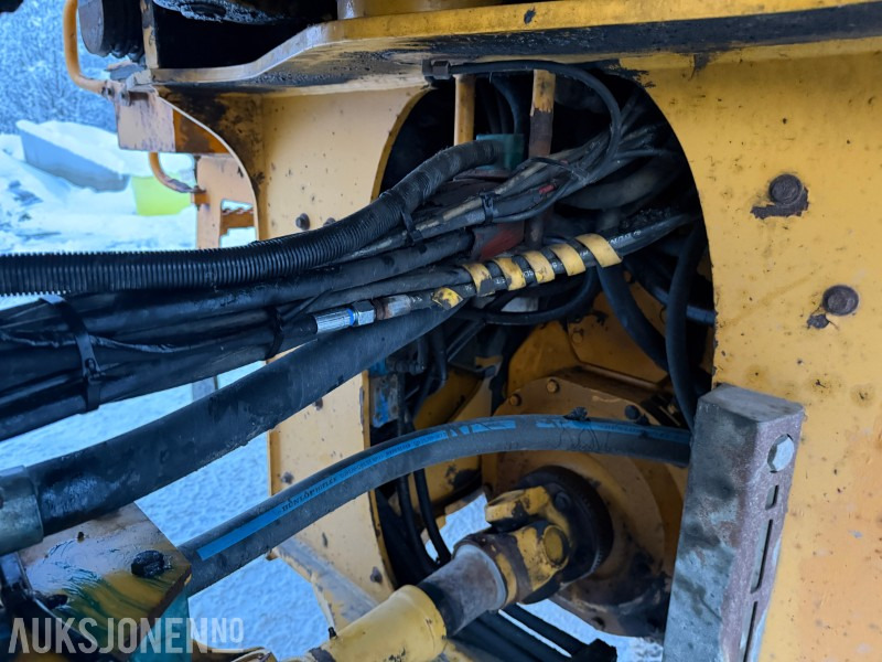 Wiellader 2004 Volvo L90E - Sentralsmøring - Ny motor