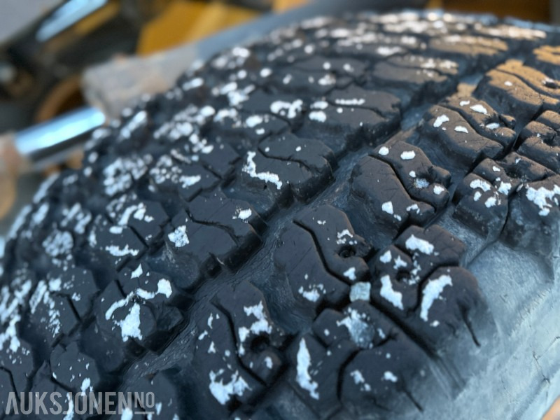 Wiellader 2004 Volvo L90E - Sentralsmøring - Ny motor