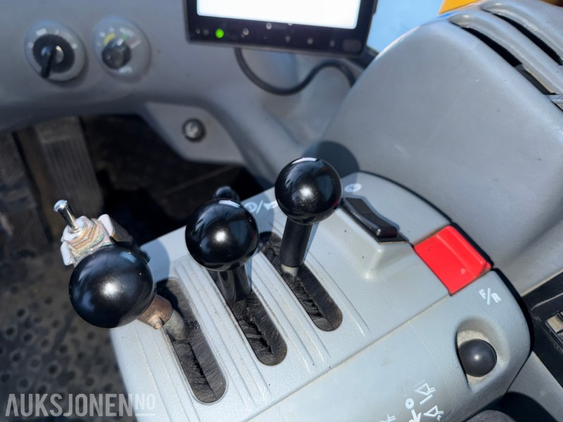 Wiellader 2004 Volvo L90E - Sentralsmøring - Ny motor