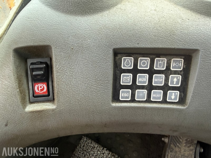 Wiellader 2005 Volvo L180E Hjullaster - Rep.objekt