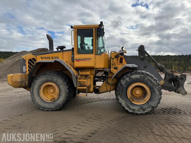 Wiellader 2006 Volvo L120E - Sentralsmøring - 14887 timer