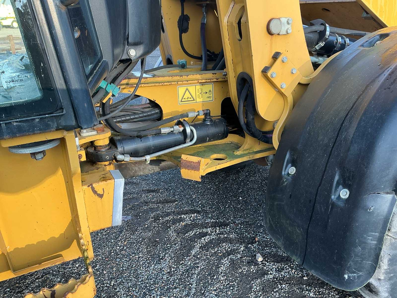 Wiellader 2011 CATERPILLAR 906H SHOVEL