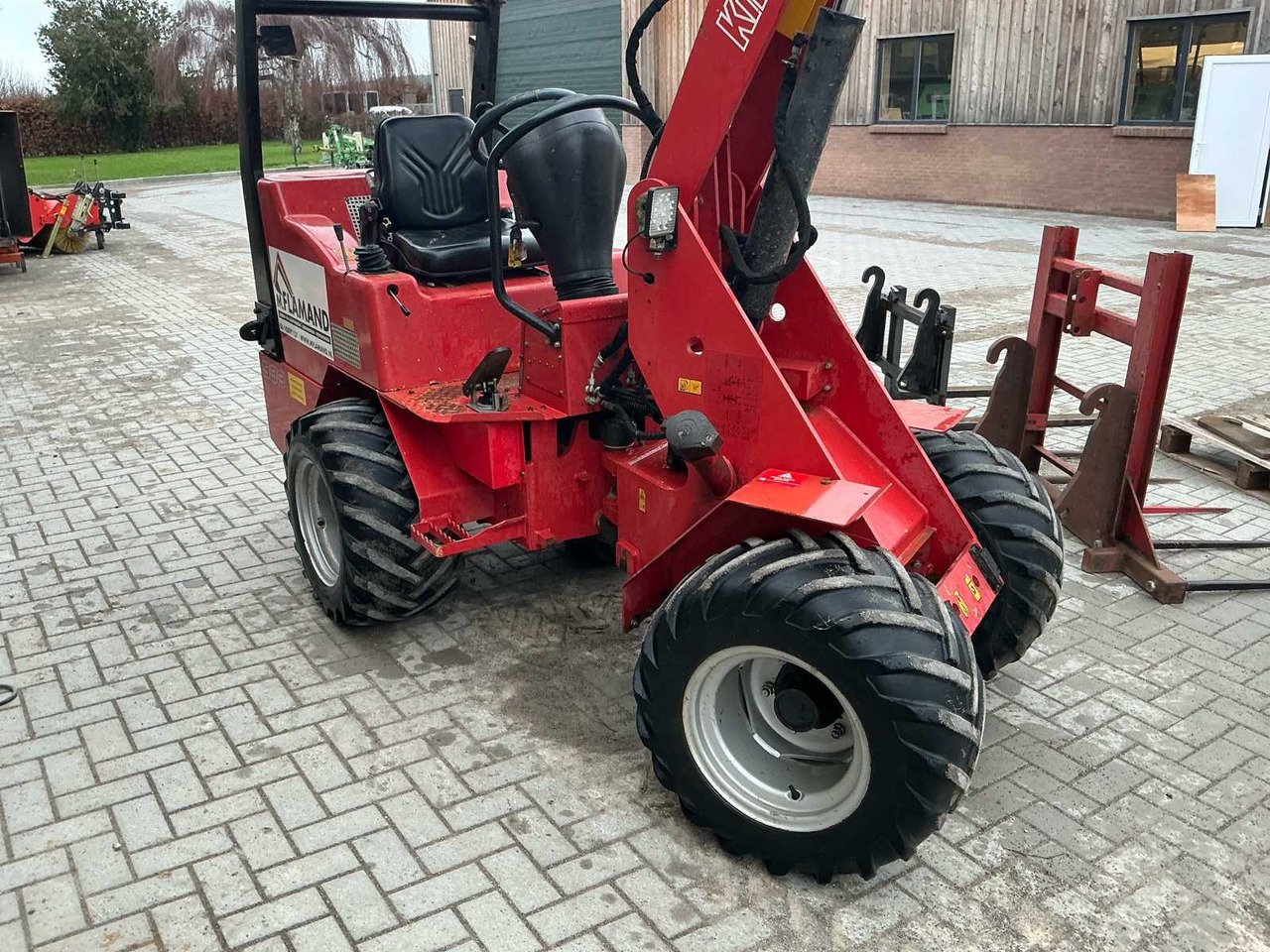 Wiellader 2011 MACKS 333 SHOVEL