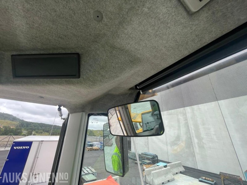Wiellader 2011 VOLVO L60F HJULLASTER - SPAKSTYRING - NYE DEKK - BBS - 3-4 FUNKSJON - PALLEGAFLER - SKUFFE - KAMERA - MYE PÅKOSTET!