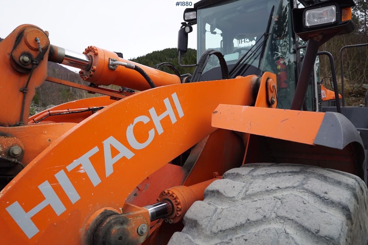 Wiellader 2012 Hitachi ZW220