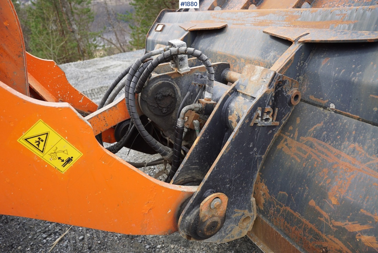 Wiellader 2012 Hitachi ZW220