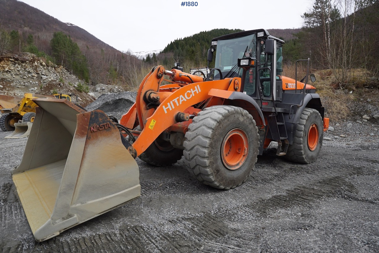 Wiellader 2012 Hitachi ZW220