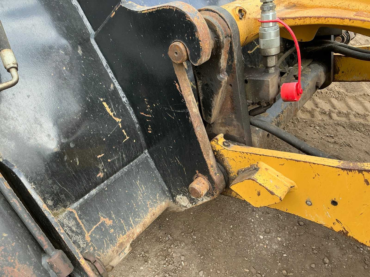 Wiellader 2015 CATERPILLAR 906H SHOVEL